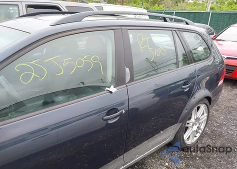 2009 Volkswagen Jetta 2.5L S из США, поврежденный, VIN 3VWMZ71K79M345646